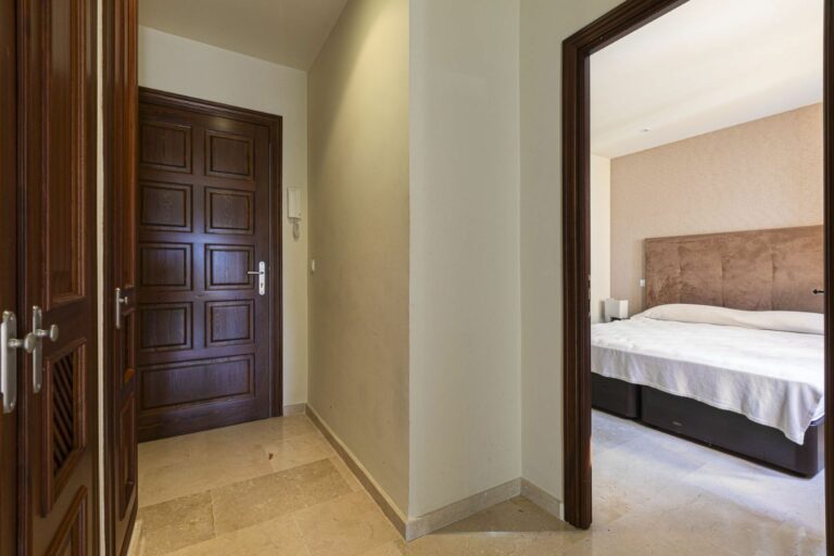 efc33ea68924edd9f1b216a90913ac39 - 5