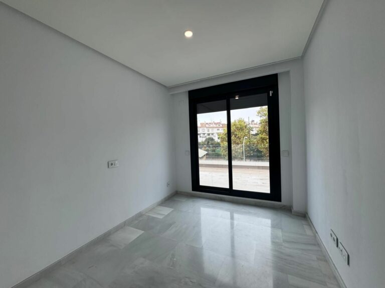 f073998cd33be223773558e281ad89cf - 14