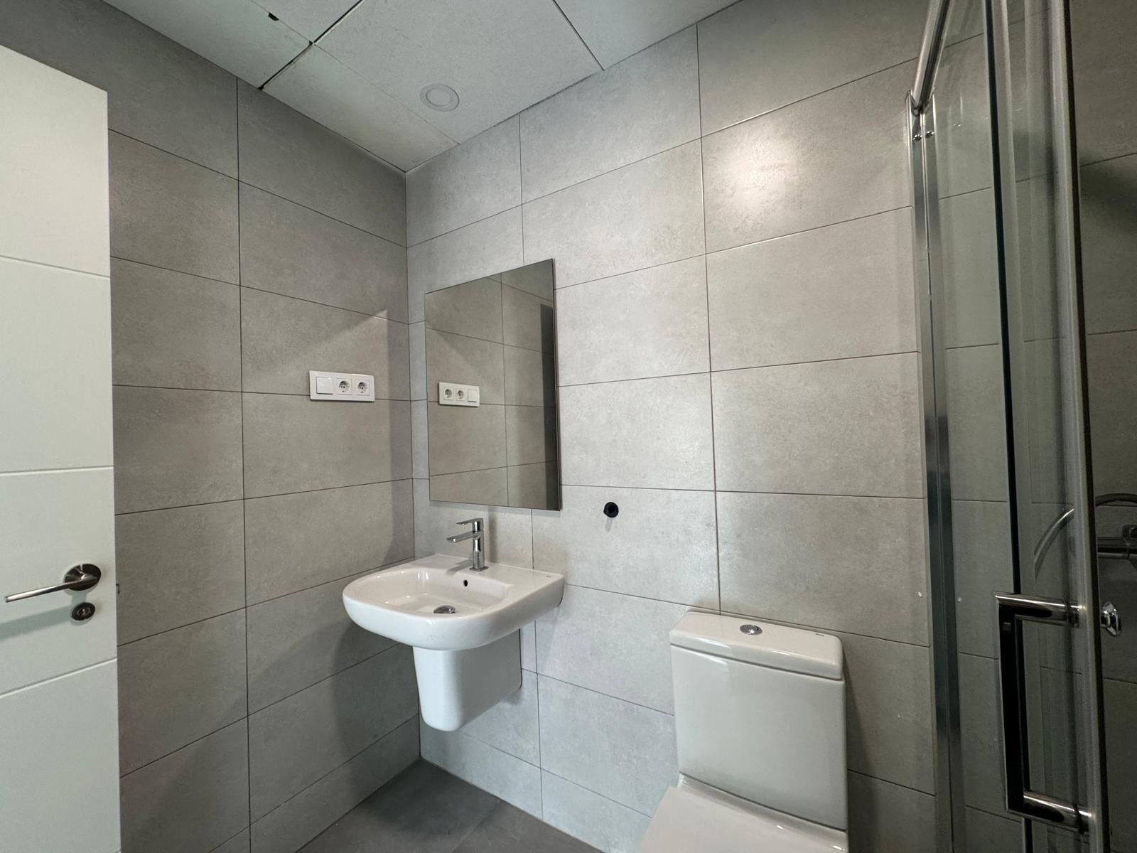 f073998cd33be223773558e281ad89cf - 15