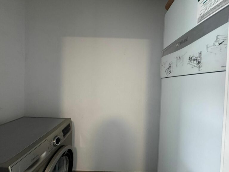 f073998cd33be223773558e281ad89cf - 16