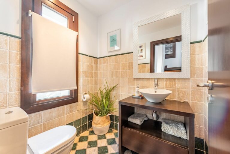 f1ba562ac071fdfcabd5e751407e9709 - 14