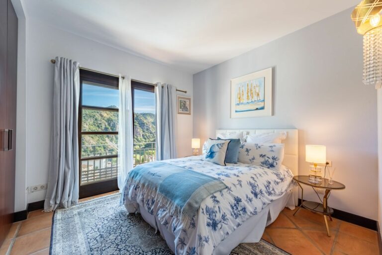 f1ba562ac071fdfcabd5e751407e9709 - 15