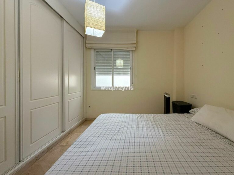 f1e7c14918503be8b437e0321c22df49 - 11