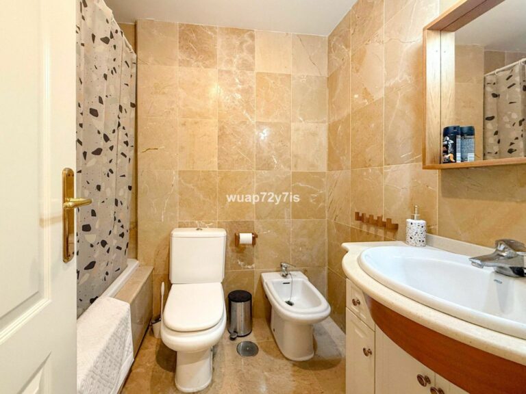 f1e7c14918503be8b437e0321c22df49 - 13