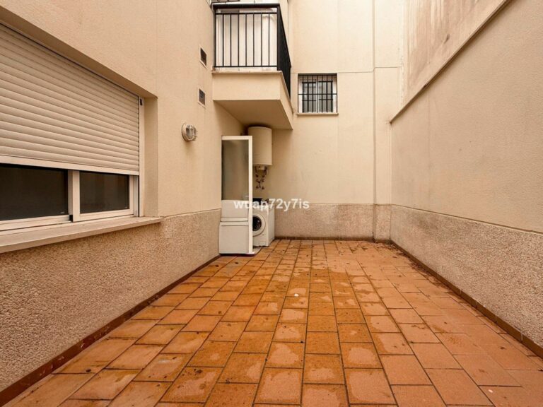 f1e7c14918503be8b437e0321c22df49 - 15