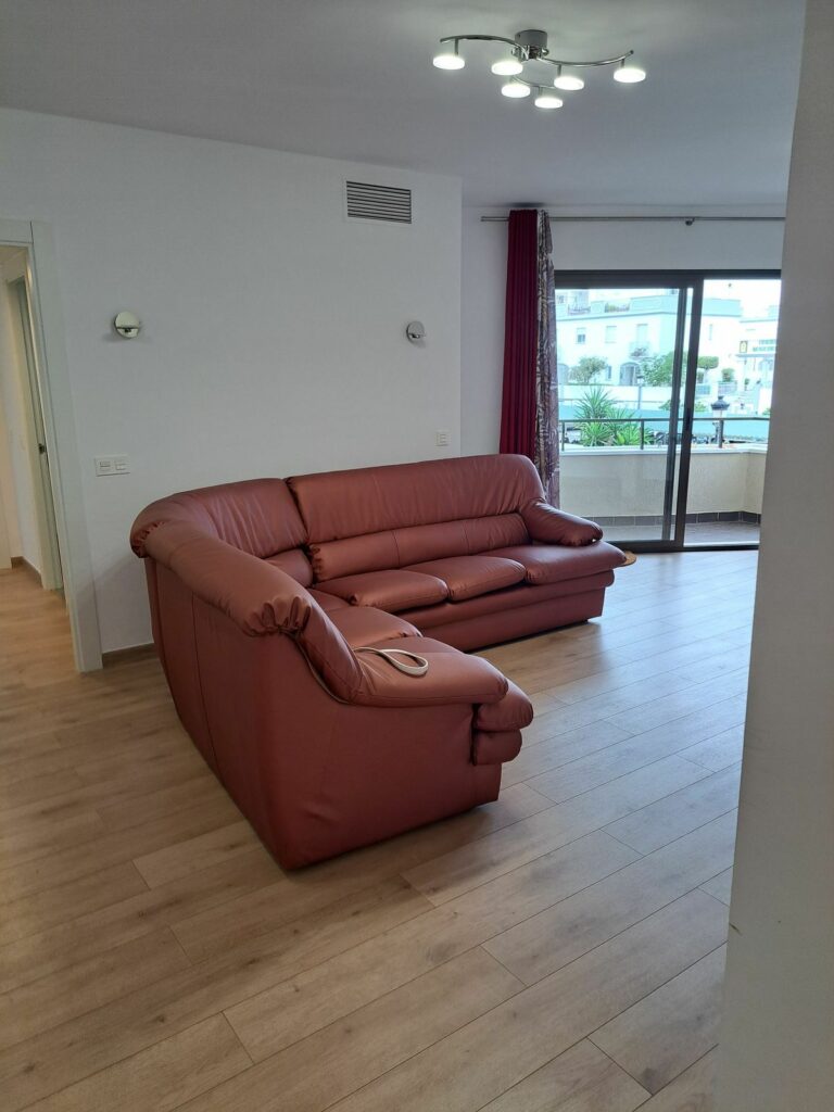 f3741e3c21d9883a8dba275b50d0c35e - 3