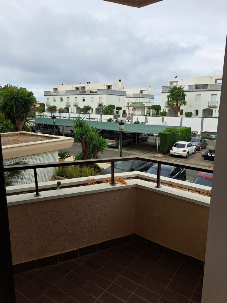 f3741e3c21d9883a8dba275b50d0c35e - 8