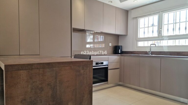 f7a9d7d1a46b1088097722de543a34e0 - 5