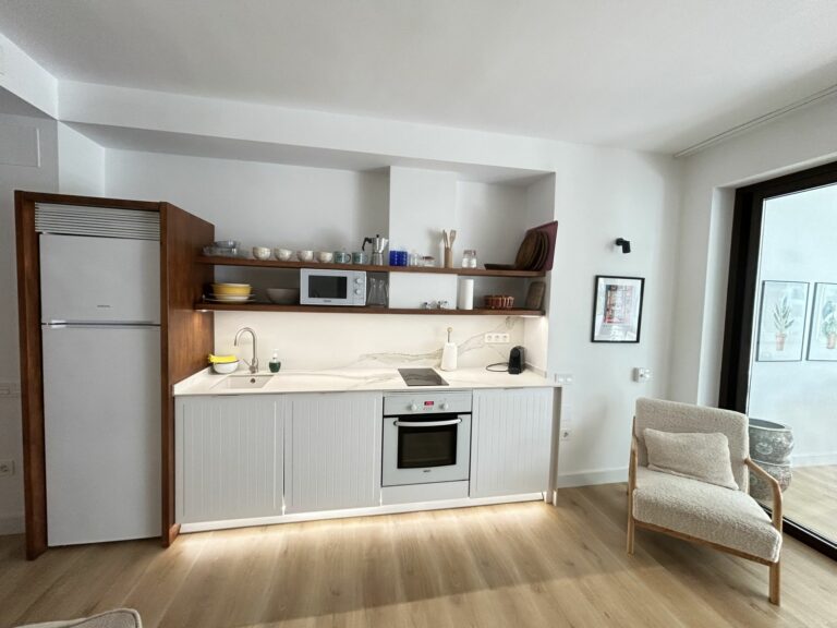 f89927af30cf8ffe78ede910bfe68c20 - 5