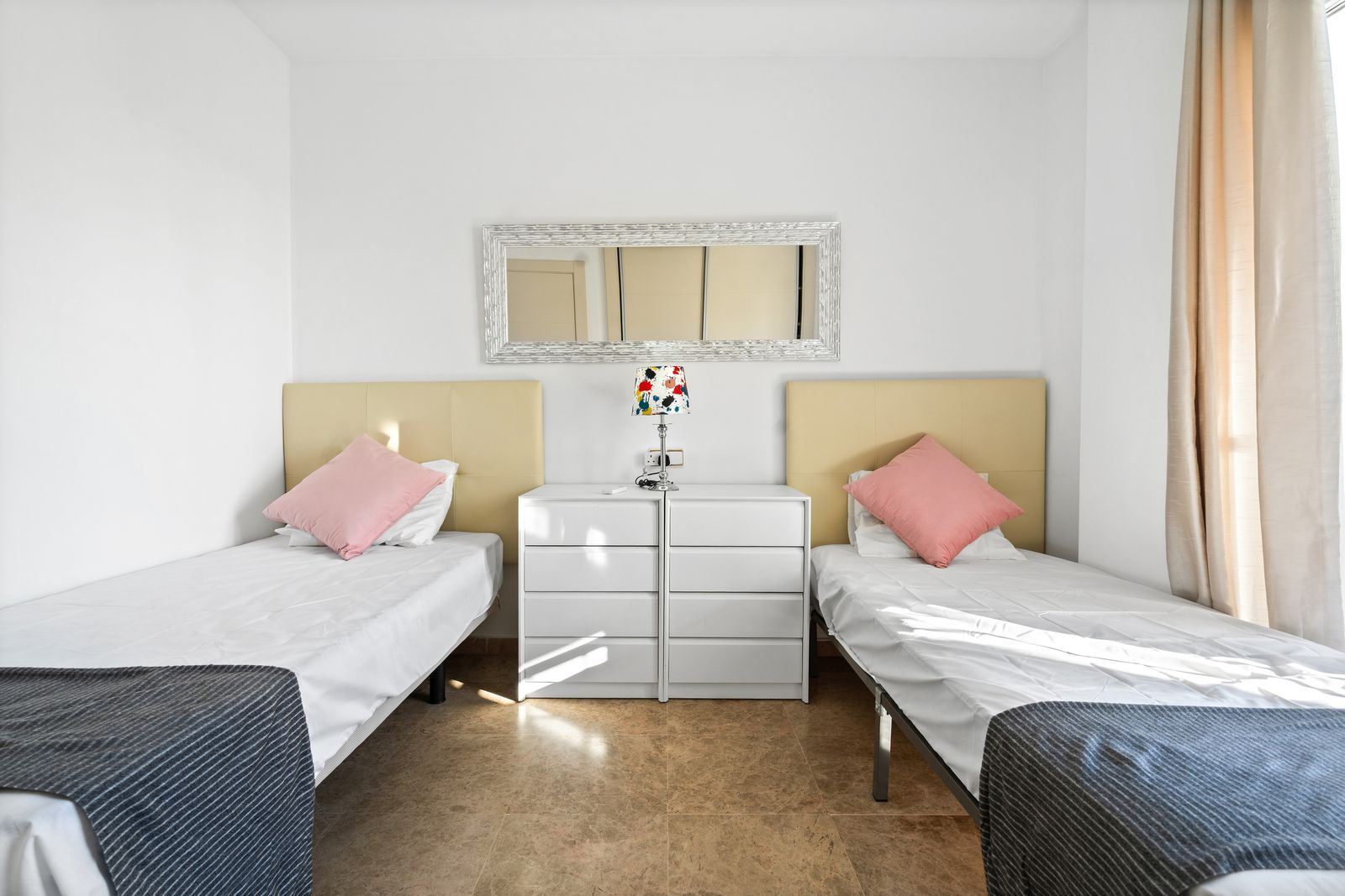 f92c3a2dee2087baafa52812a1c223cb - 12