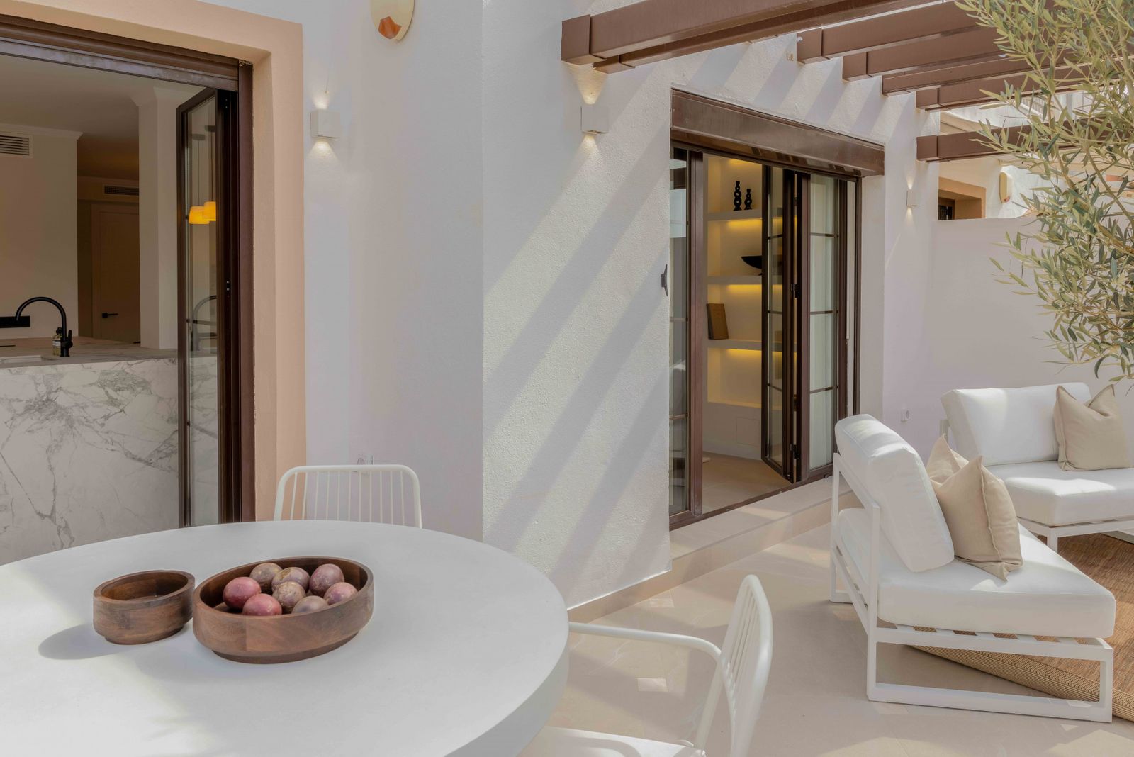 fa0c6f783ba3e18486445e0408525b0c - 16