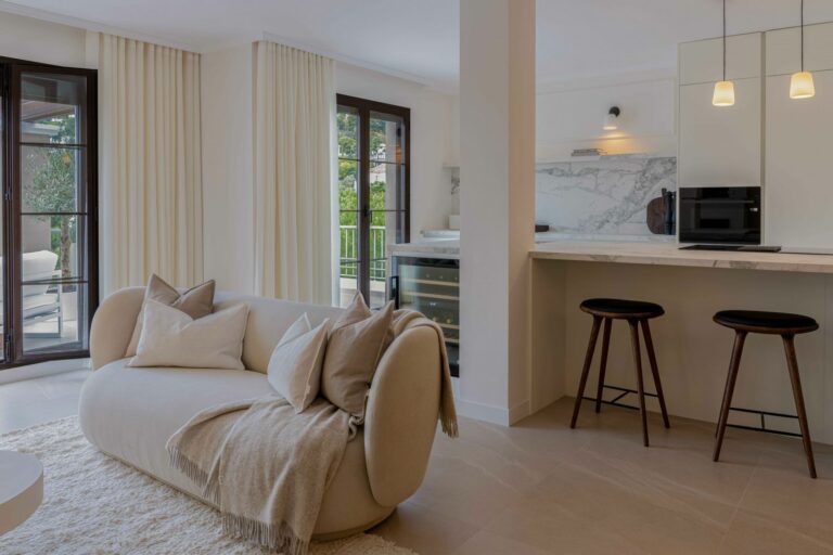 fa0c6f783ba3e18486445e0408525b0c - 8