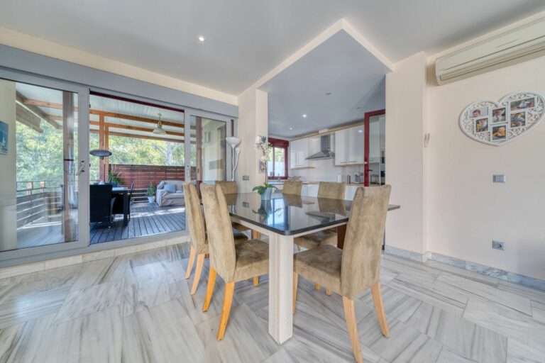 fab3ce47c0dc113916381fe9c5ea9c55 - 7