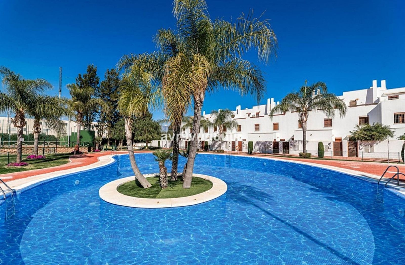 fb1c40e8dad6b81315c59e429c661c82 - 2