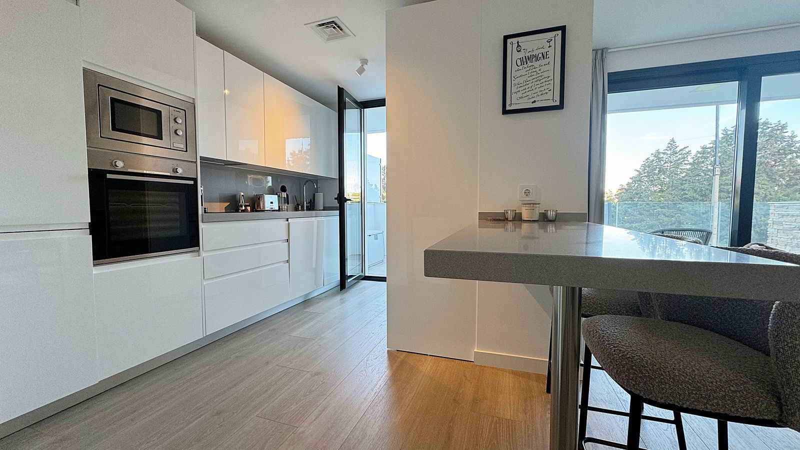 fb1c40e8dad6b81315c59e429c661c82 - 5