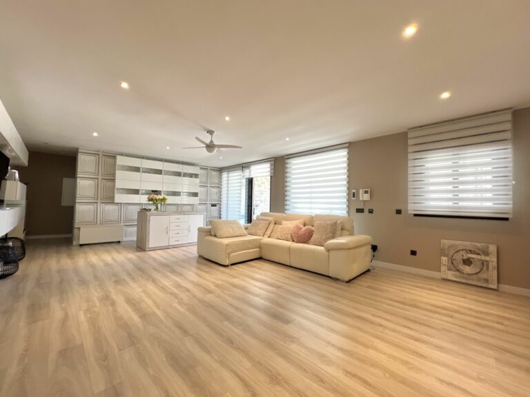 fb65f64668d7d47f5d2cd647f316016d - 13