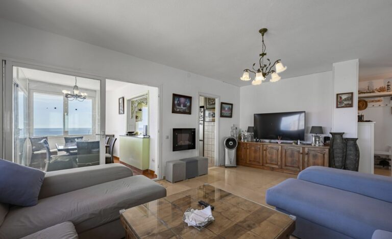 fc871caec7d4f68fcbf637f65a4c8294 - 6