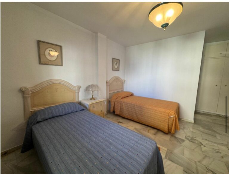 fcb7c0d89788c91789ca5138595c105a - 11