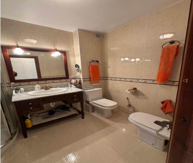 fcb7c0d89788c91789ca5138595c105a - 16