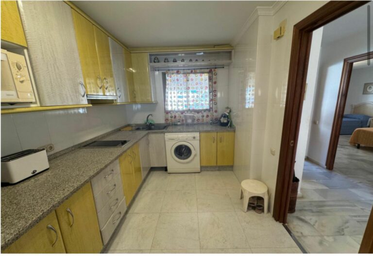 fcb7c0d89788c91789ca5138595c105a - 7