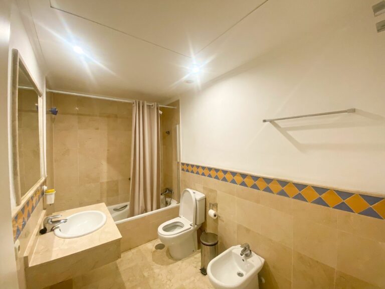 fdc79d0120fb81a11710ec94e53add22 - 4