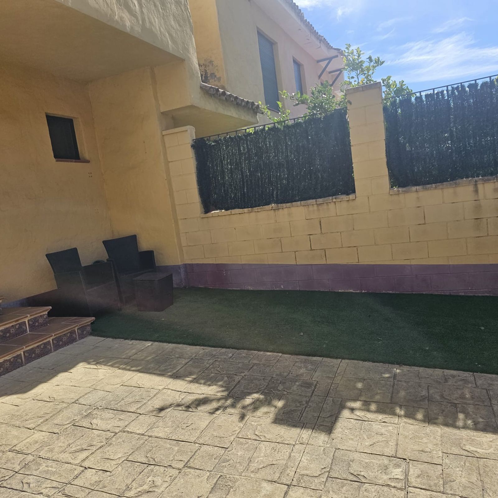 fe093c46ca4f3b21bf3c67983a613d8d - 11