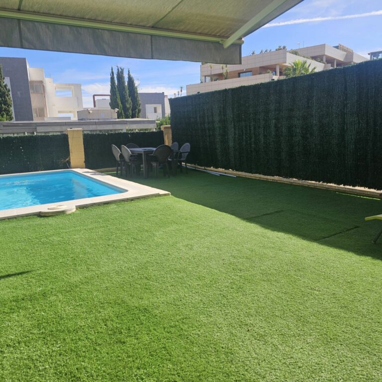 fe093c46ca4f3b21bf3c67983a613d8d - 12