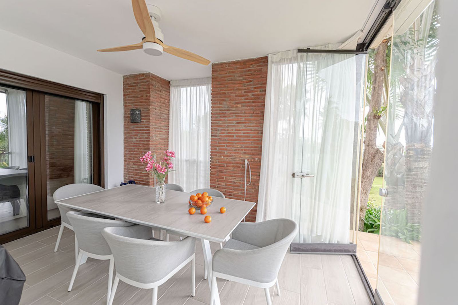 fef6581778a4998fcbce4893e805d4b0 - 4