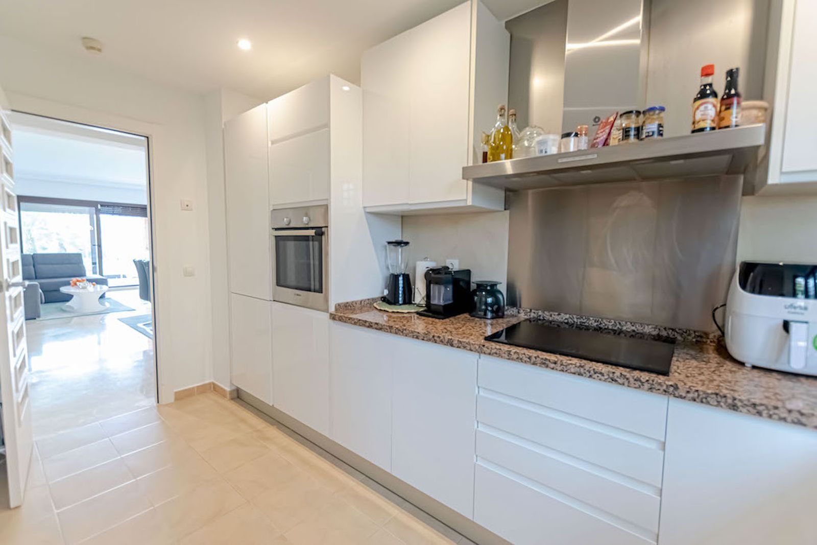 fef6581778a4998fcbce4893e805d4b0 - 9