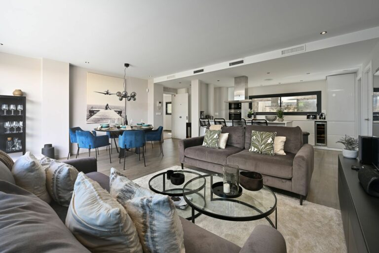 ff18886ca467e8a6ef42d157d8f59168 - 6