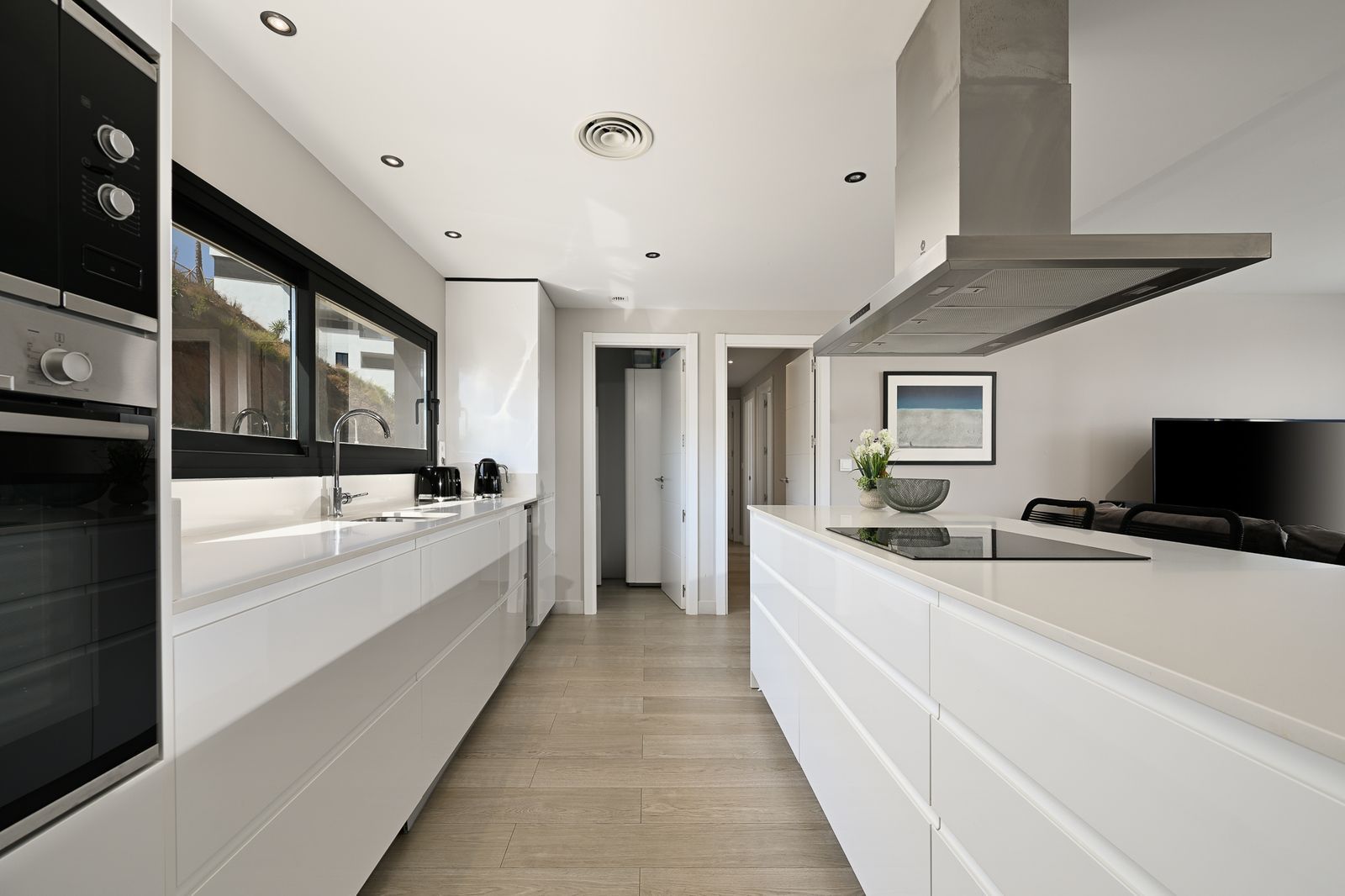 ff18886ca467e8a6ef42d157d8f59168 - 8