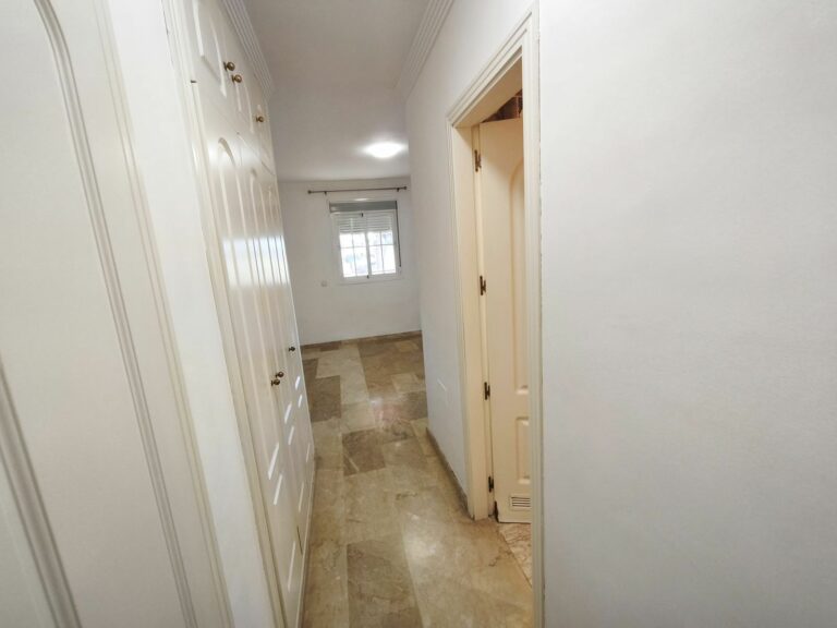 0239fdaeffecb1ec811d4ff6b68464bb - 11