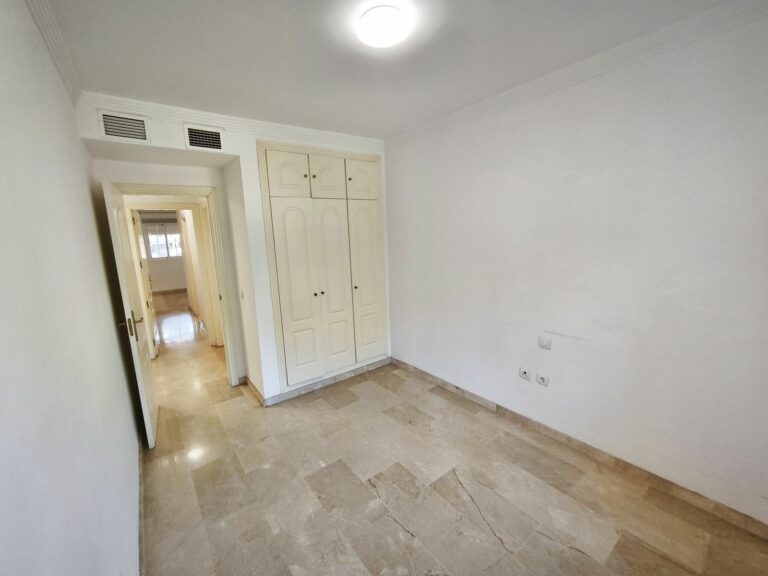 0239fdaeffecb1ec811d4ff6b68464bb - 8