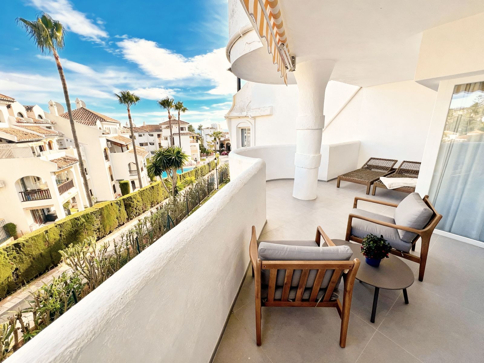 028b79f8fa6eb99290c47456324621af - 7