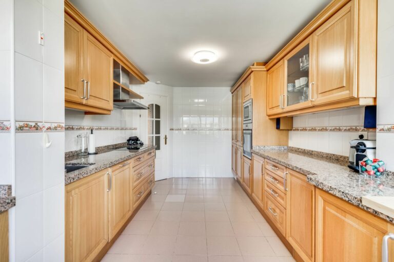 0342f41fe28270f690f266834831d3d8 - 13