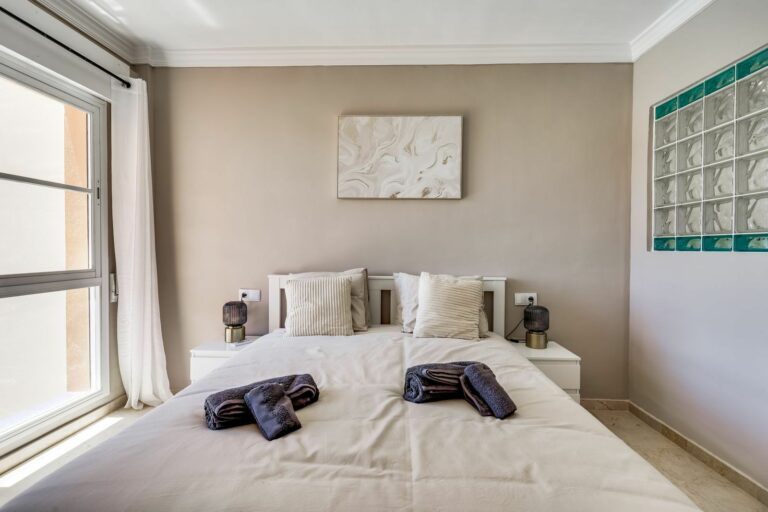 0342f41fe28270f690f266834831d3d8 - 15