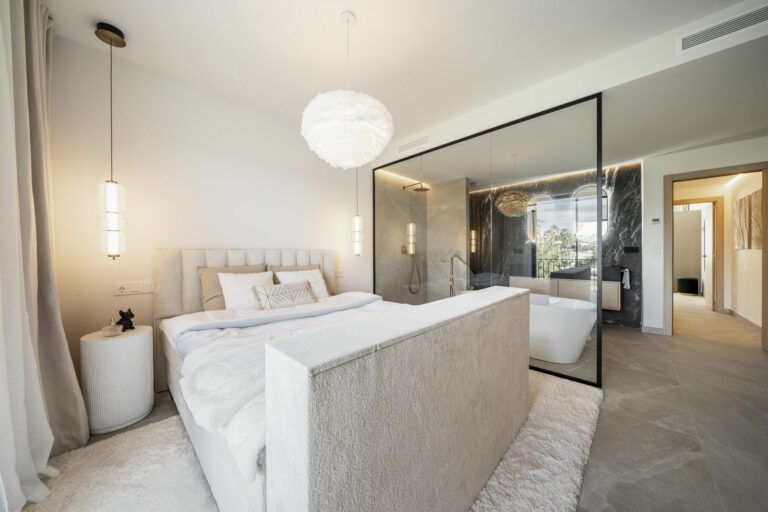 03955cd0c9cbeaa298e229d09a6cd52b - 11