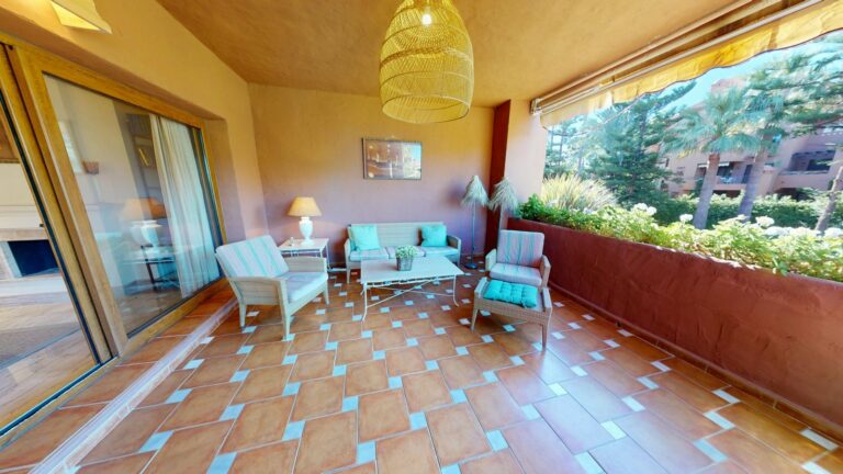 03c8ba064c9b8b65428d6ebc177aedf8 - 9