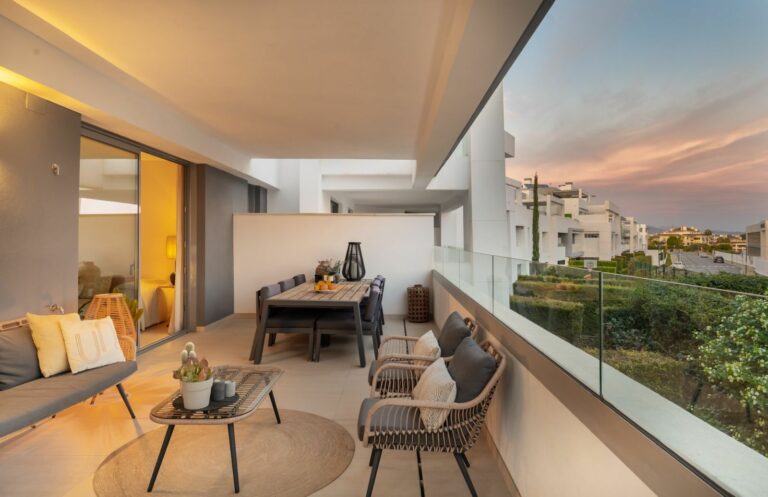 04c4e99439afa9e570e67848bd4b02dc - 1