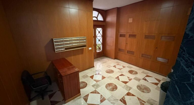 04ff175c4f20a5aae7221fa4c04af905 - 8