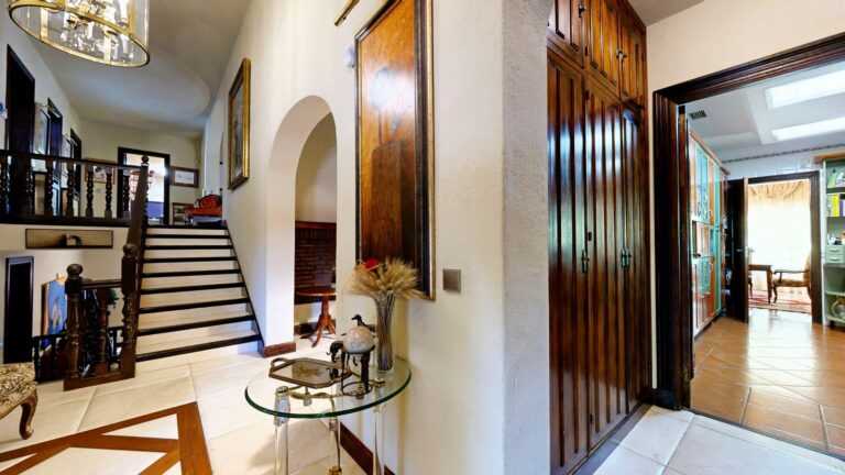 06003637c015299a54a8db7715c5e25c - 12