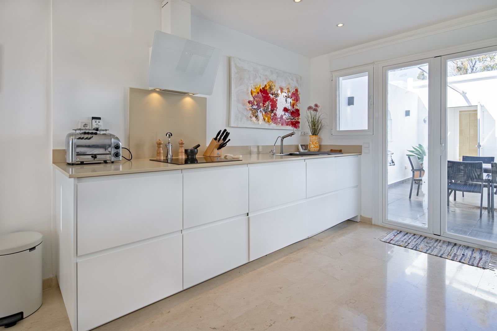 06cd2704eab786bd733bcca7d7558d43 - 10