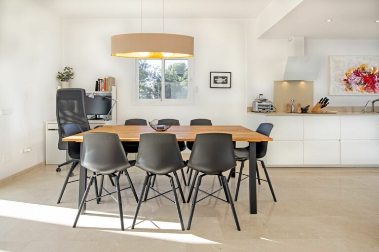 06cd2704eab786bd733bcca7d7558d43 - 6