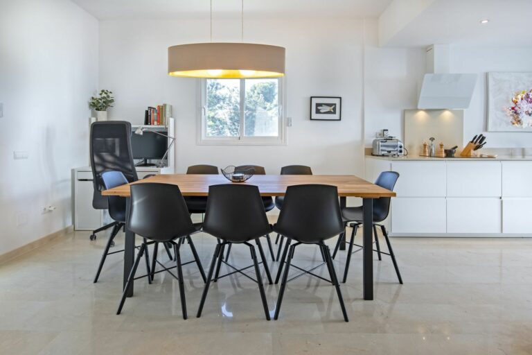 06cd2704eab786bd733bcca7d7558d43 - 9