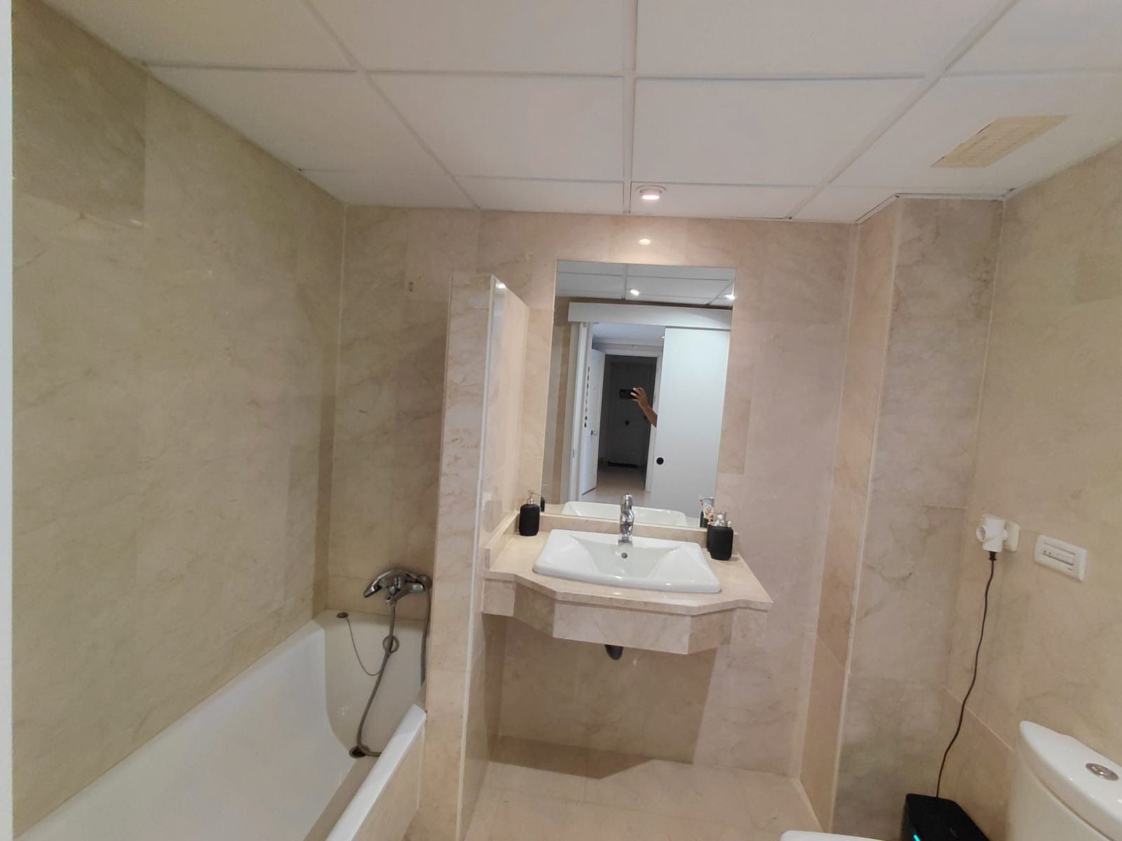 070cdb644b903a1b968fa15c680e89aa - 15