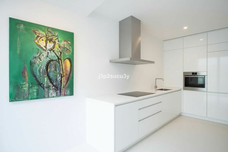 0737054d873e921d5b50d6c06fa72543 - 11