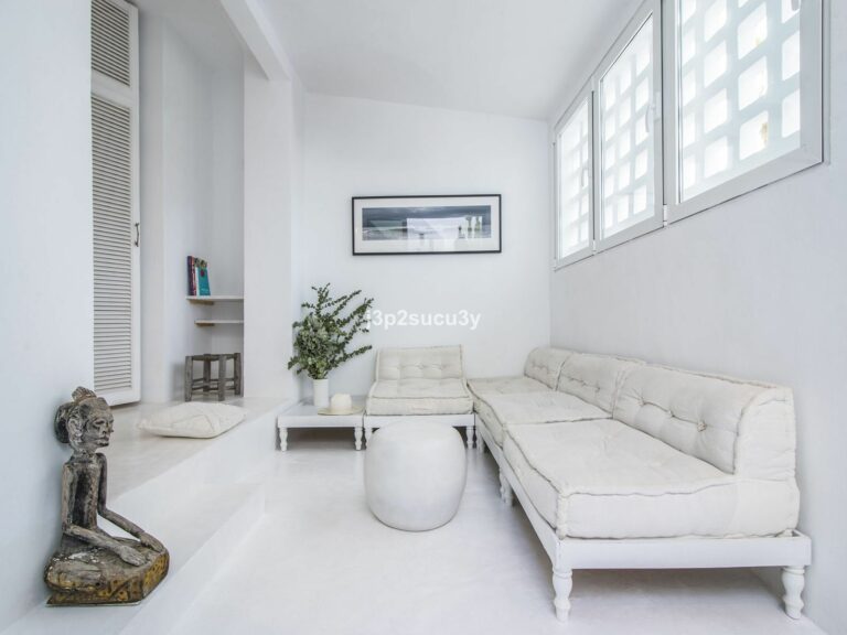 0737054d873e921d5b50d6c06fa72543 - 7