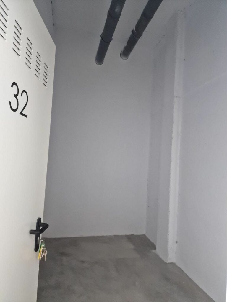 0930021e9bde0677794924bd0afdbce6 - 14