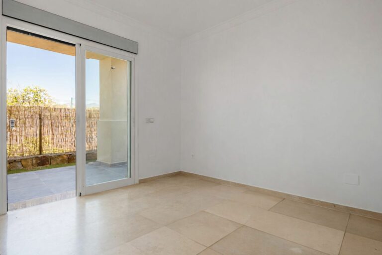 09deceaf77fedb3d1361f1ecce9d1ec6 - 12