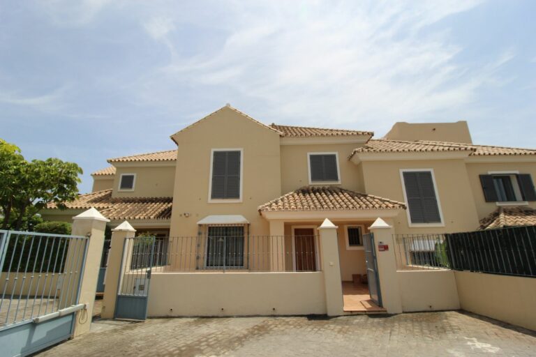 0c6d85edec484ea11dbf42a8fbe2393a - 5